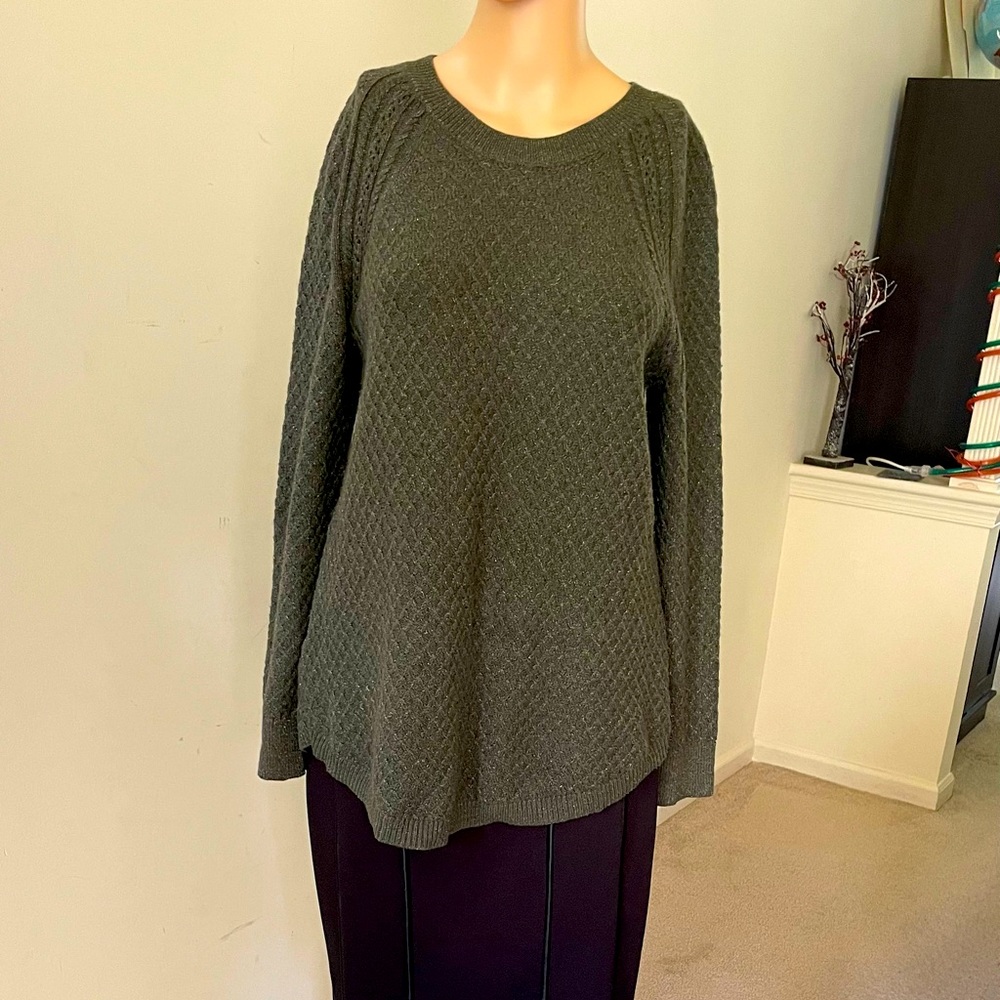 Loft Olive Green Sweater Size: Small/Medium - Picture 2 of 9